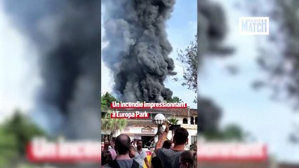 Allemagne : un spectaculaire incendie à Europa Park