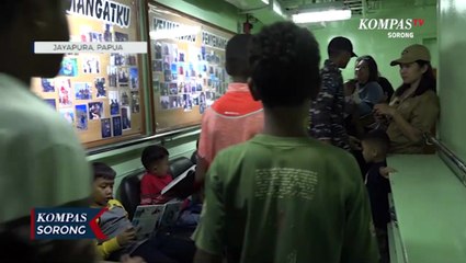 Dukung Program Literasi, KRI Teluk Weda-526 Siapkan Perpustakaan Bagi Anak Pesisir