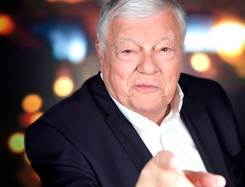 "Méchant avec les gens" et grippe-sou "alors qu’il gagne des fortunes" : un animateur phare de TF1 se fait torpiller par Fabrice !