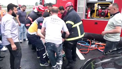 4 véhicules sont entrés en collision sur la Northern Marmara Highway ! Un conférencier est décédé sur les lieux