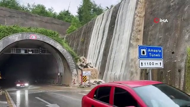 Tünel girişinde şelale oluştu