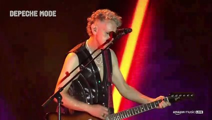 A Pain That I'm Used To (Jacques Lu Cont Remix) - Depeche Mode (live)