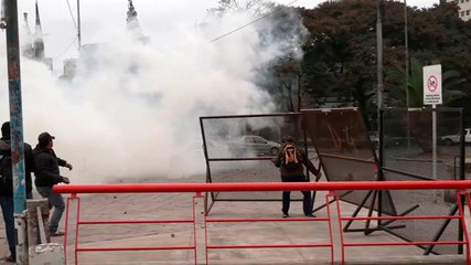 jujuy incidentes en la legislatura por la nueva constitución 1