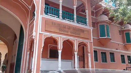 बस नाम का विरासत संग्रहालय, दिखती दो ही धरोहर