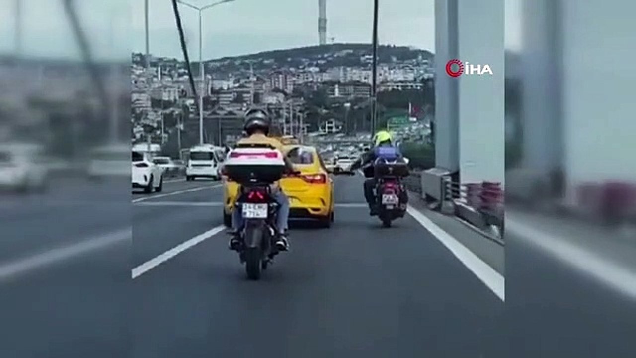 La bagarre entre un taxi et une moto le 15 juillet Pont des Martyrs est filmée
