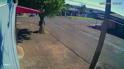 Por outro ângulo: forte acidente entre Clio e S10 no Morumbi