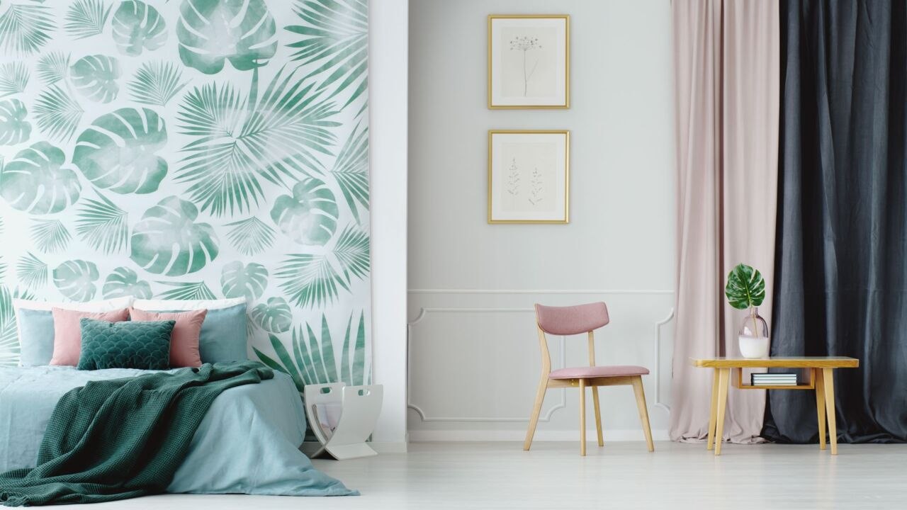 Why Pretty Botanical Wallpapers Are the Perfect Look for Any Season