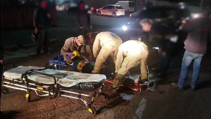 Motociclista sofre fratura em fêmur ao se envolver em acidente com Land Rover no Centro