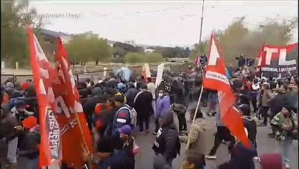 Reforma a constitución regional desata disturbios en provincia argentina