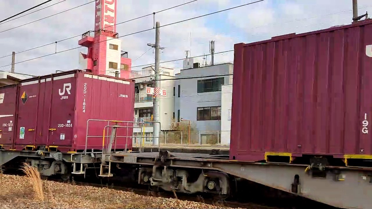 PXL_20230216_084545 67レ・67列車  67 Re and 67 Train.