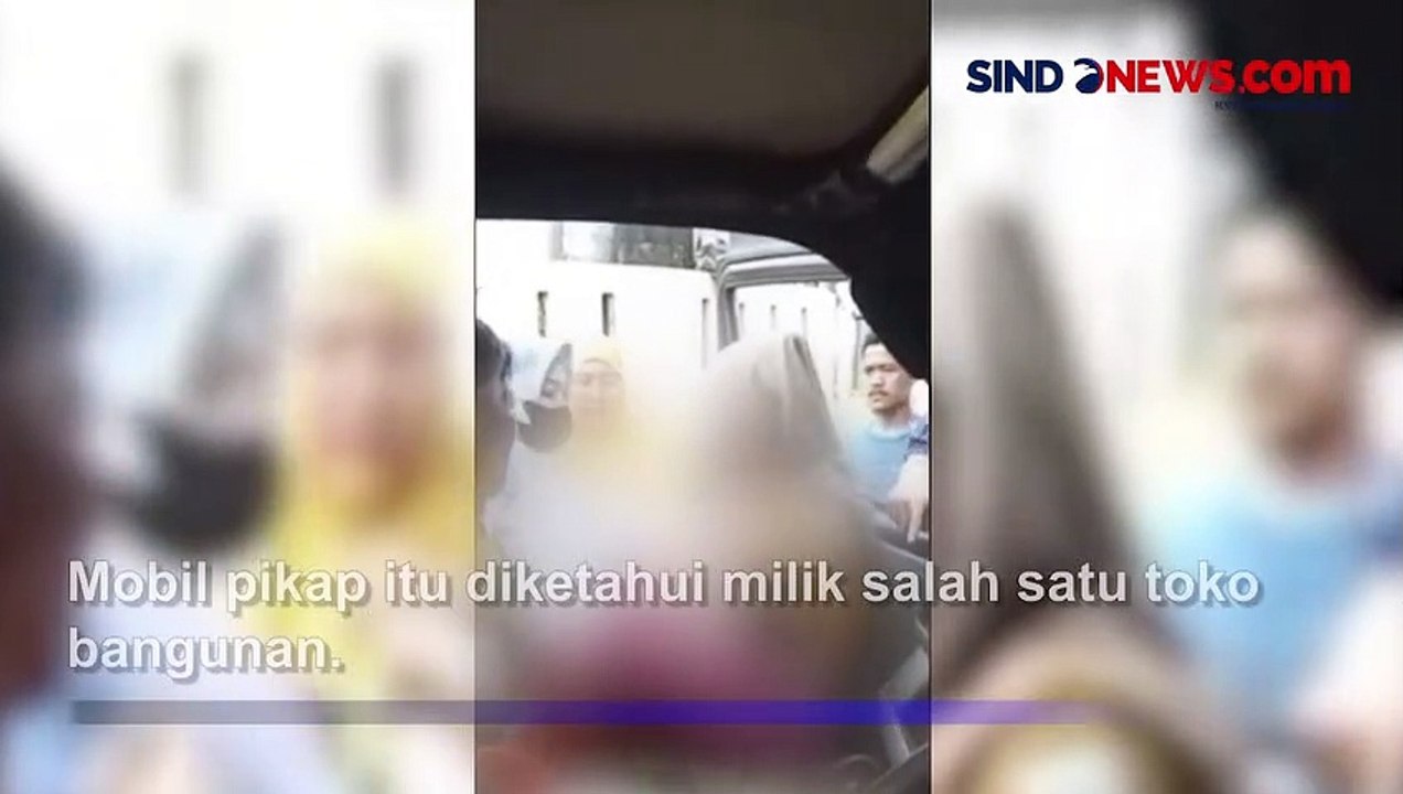Begini Detik-Detik Ibu di Pandeglang Melahirkan Bayi Kembar di Dalam Mobil Pikap