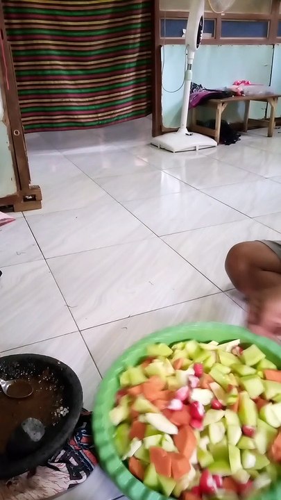 ASMR RUJAK....Mukbang rujak