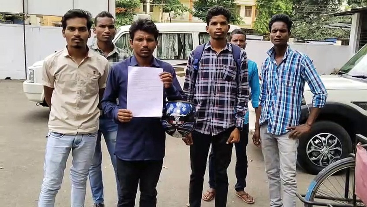 नलजल योजना कार्य में बरती जा रही लापरवाही की कलेक्टर से शिकायत