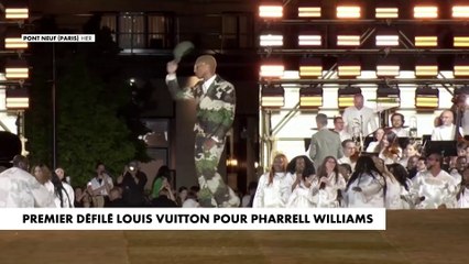 Beyoncé, Zendaya, Rihanna… : pluie de stars au défilé Louis Vuitton de Pharrell Williams