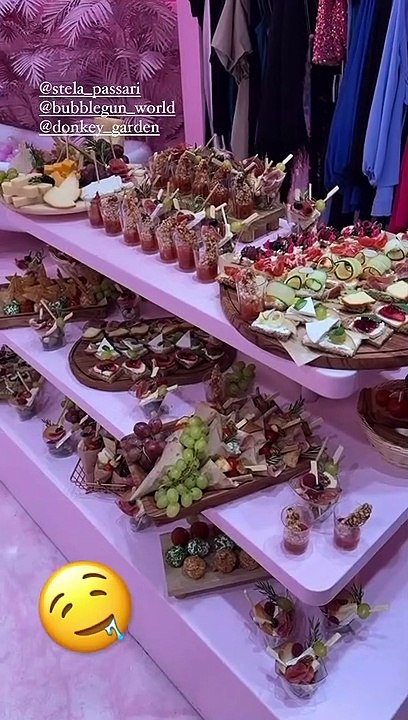 Ιωάννα Τούνη: Πάρτι υπερπαραγωγή για τα έξι χρό...