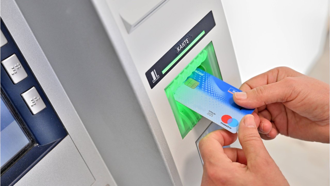 Maestro, Bürgergeld und höhere Renten: Das ändert sich im Juli 2023