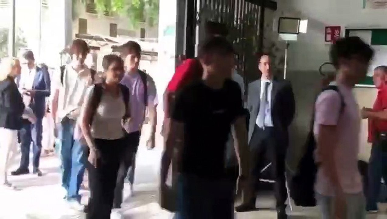 Maturità, il direttore dell'ufficio scolastico tra gli studenti a Palermo