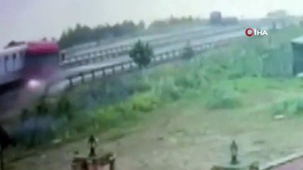 Karabük'te zincirleme trafik kazası kamerada