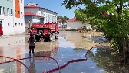 Selin vurduğu tarihi ilçe Amasra'da temizlik çalışmaları sürüyor