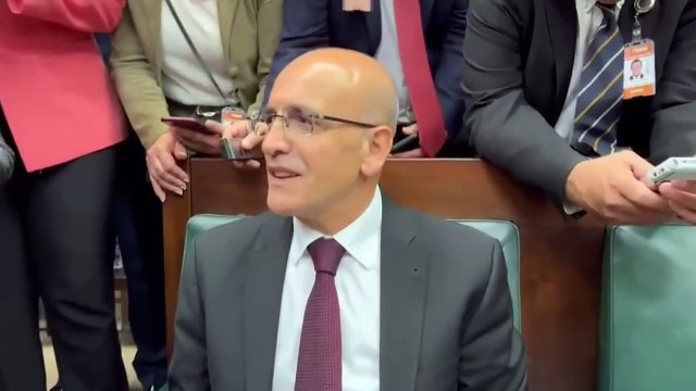 Bakan Şimşek'ten HDP'nin hazine yardımına bloke konulmasına ilişkin girişimiz olacak mı? sorusuna yanıt: İlgili birimlerimiz çalışma yapıyor