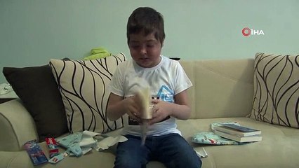 Aller au barbecue quand le rêve de l'enfant atteint de leucémie s'améliore