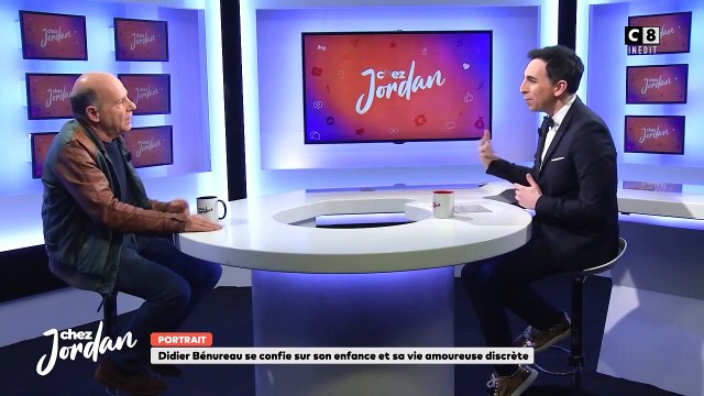 Jordan de Luxe a eu l'honneur de recevoir Didier Bénureau sur le plateau de son émission phare Chez Jordan . L'occasion pour la star de Scènes de ménages de s'épancher sur sa vie privée