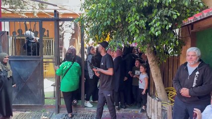 Palestinos e israelenses choram pelas vítimas de nova espiral de violência