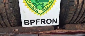 BPFron apreende veículos carregados com pneus contrabandeados