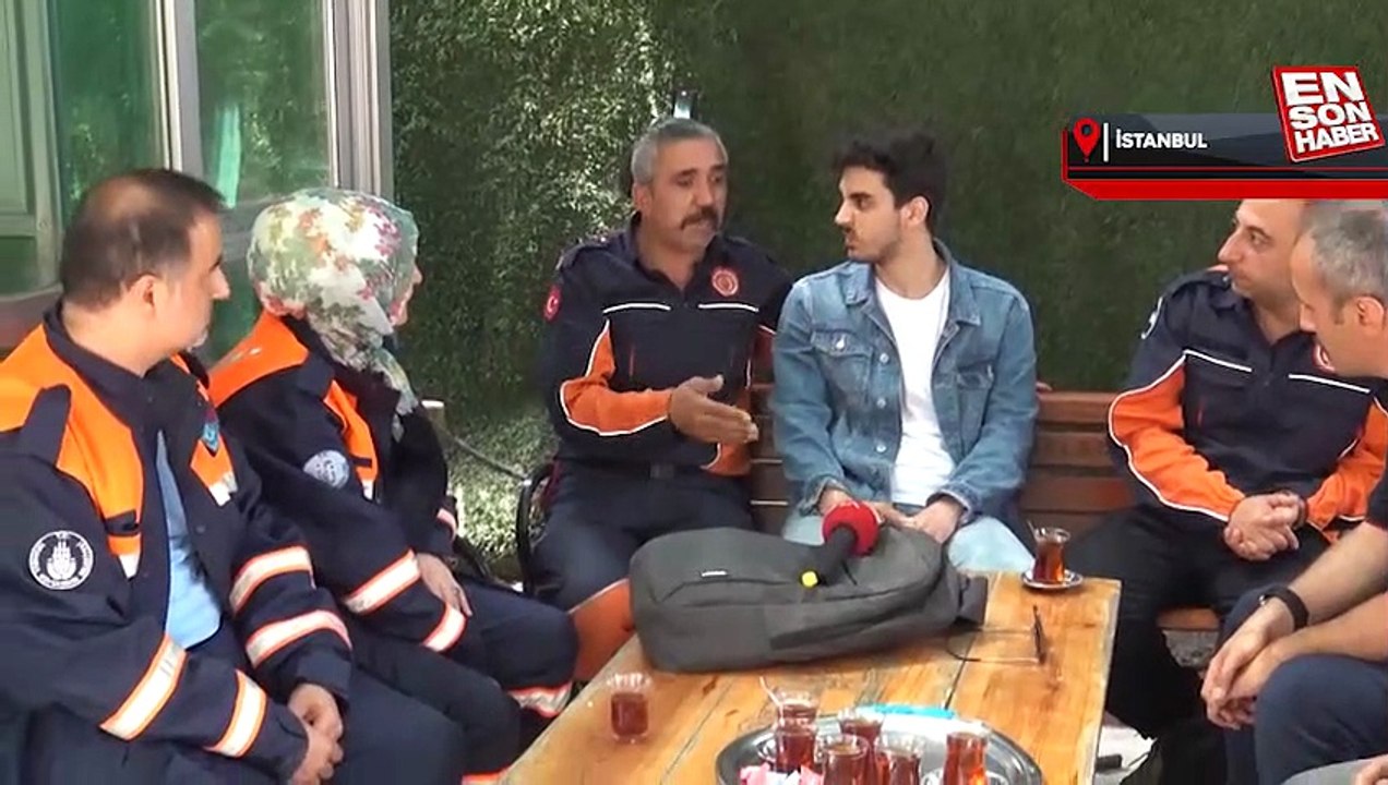 Hatay'da 53 saat sonra enkazdan çıkan genç kurtarıcıları ile buluştu