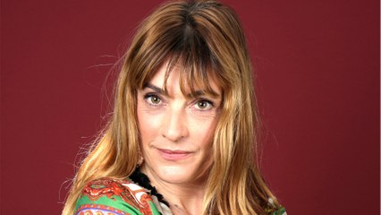 GALA VIDÉO - Ève Angeli enceinte pour la première fois à 42 ans : “Je vis un rêve éveillé”
