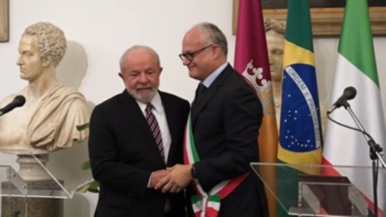 Lula zanja la jornada agradeciendo a su "amigo" el alcalde de Roma el apoyo en sus "momentos difíciles"