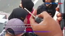 Terekam Video Amatir, Detik - Detik Pria Asal Bangkalan  Bunuh diri di Jembatan Suramadu