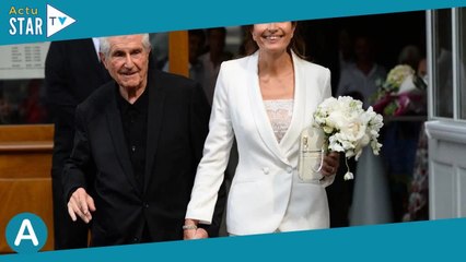 "Subitement, il s'est agenouillé": la demande en mariage express et très romantique de Claude Lelouc