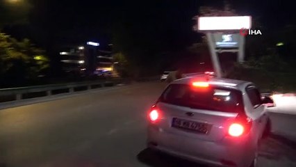 Drift yapan sürücü ve abisi polislerle pazarlık yaptı