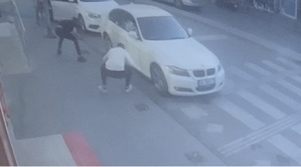 Tekel bayi sahibini darbedip işyerine ateş açtılar