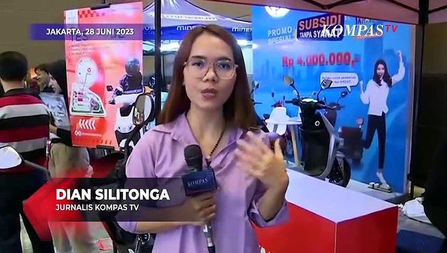 Sensasi Menjajal Motor Listrik di Pekan Raya Jakarta