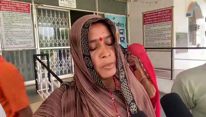 महिला ने जिला कलेक्टर को ज्ञापन सौंपकर की निष्पक्ष कानूनी कार्रवाई की मांग,