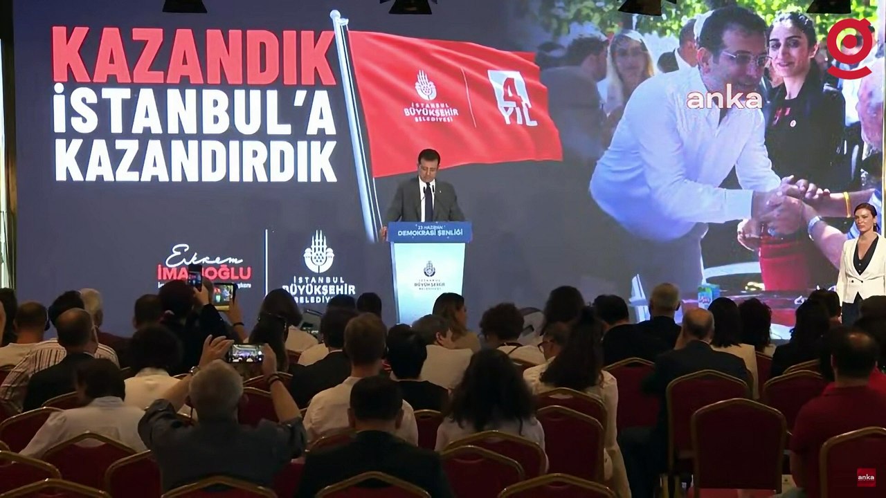 İmamaoğlu gazetecilerin sorularını yanıtladı: Kılıçdaroğlu'na 'Çekil' dedi mi?