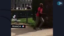 Dos policías franceses hacen el ridículo al perder a dos delincuentes por ir sobre patines