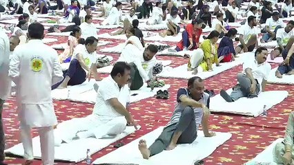 हजारों की संख्या में लोग हुए शामिल