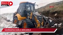 Yaz ortasında karla mücadele: Kapalı yol açıldı