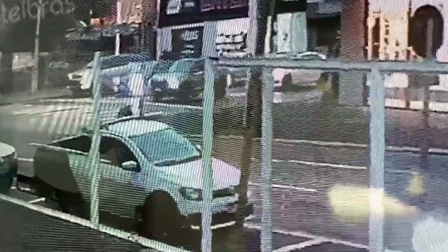 Veja por outro ângulo o momento em que mãe e filha são atropeladas na Rua Recife