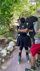 Les rollers tombent comme des dominos