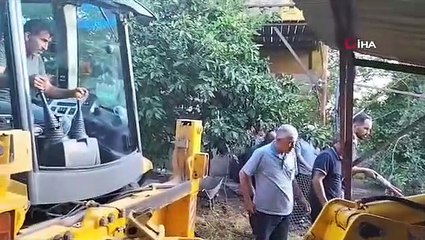 1 bétail a péri dans l'incendie de la grange