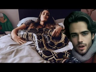 L'histoire d'une femme qui couche chaque nuit avec un serpent . Regarde ce quel faite chaque nuit