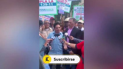 FENABANCA REALIZA PROTESTA CONTRA LAS BANCAS ILEGALES FRENTE AL PALACIO NACIONAL