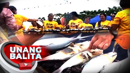 Télécharger la video: 2 toneladang bangus, sabay-sabay na inihaw sa Bangus Festival sa Dapitan, Zamboanga Del Norte | UB