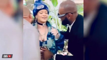 LeBron James rubs Rihanna’s pregnant belly - watch the sweet interaction