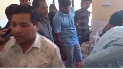 संभल: दीवार को लेकर भाइयों में चले लाठी-डंडे, बुजुर्ग घायल