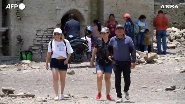 Messico, la siccita' fa emergere una chiesa del XVI secolo